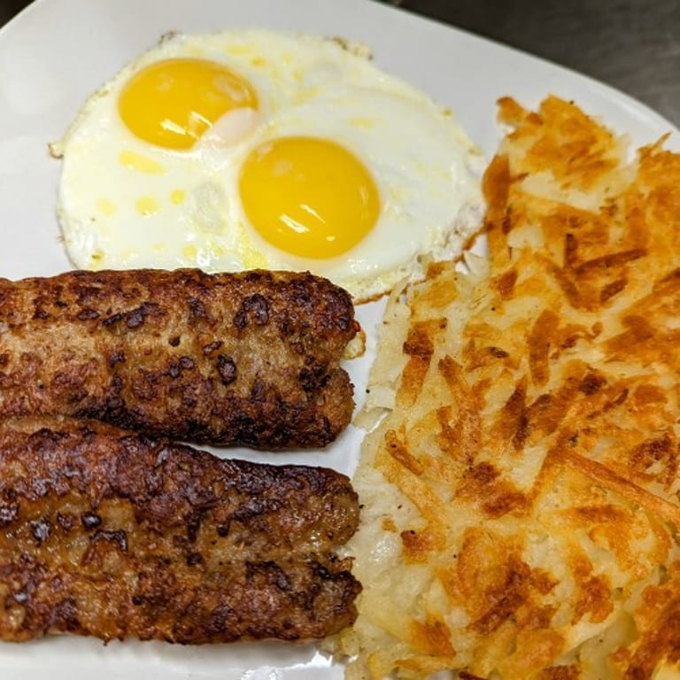 Egg-cellent Eats: From Omelettes to Benedicts