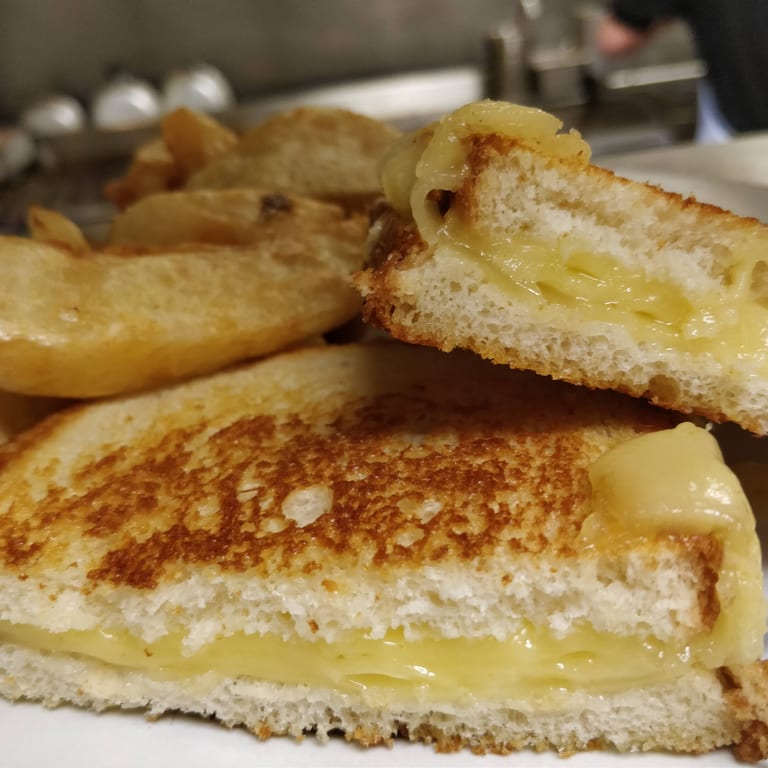 Melty Grilled Cheese Delights